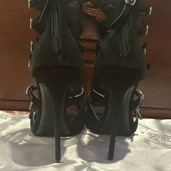 GIUSEPPE ZANOTTI SZ 41 CRYSTAL - Picture 3 of 11